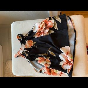 Floral top- never worn